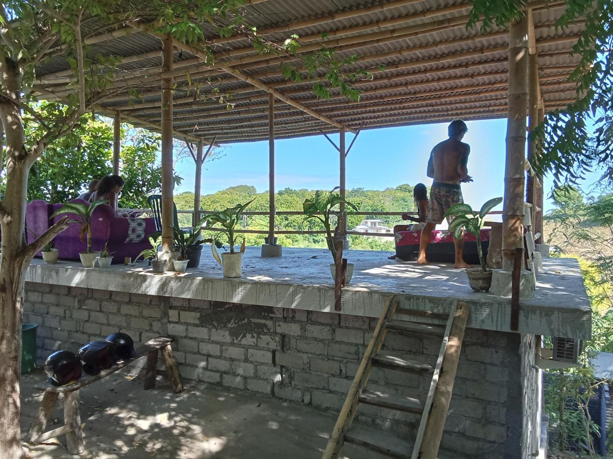 Feby'S Homestay Ekas Exterior foto